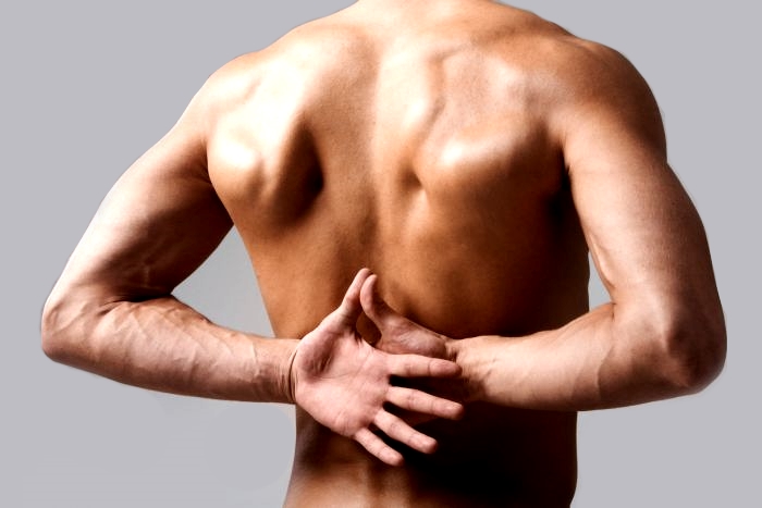Ti sei fatto male alla schiena? 7 modi per continuare a fare esercizio